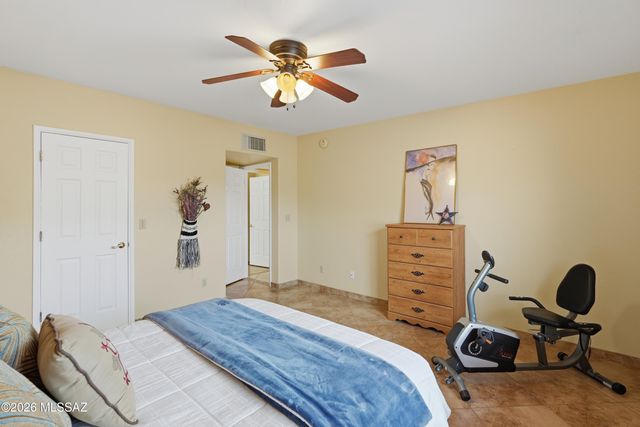 190 W Greer Lane, Tucson, AZ 85704