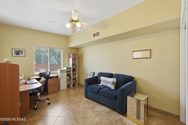 190 W Greer Lane, Tucson, AZ 85704