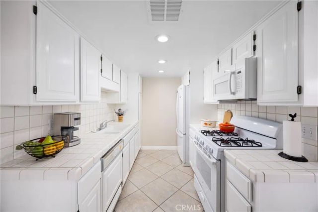 10418 Bogardus Avenue 4, Whittier, CA 90603