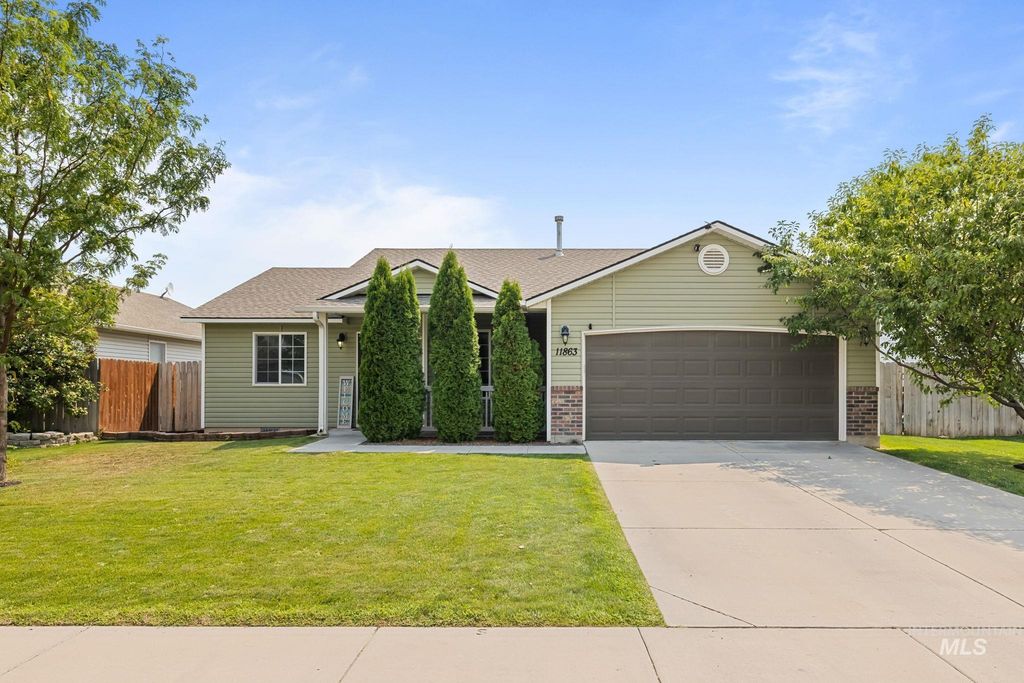 11863 Edgemoor St, Caldwell, ID 83605 photo 2