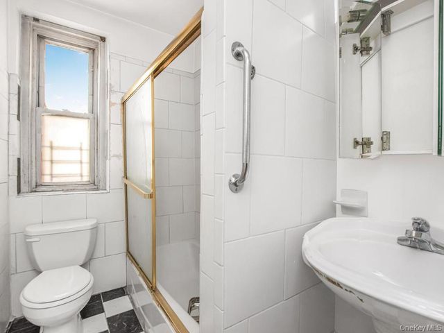 2081 Cruger Avenue 4C, Bronx, NY 10462