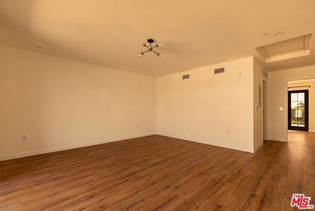 9061 Nemo Street B, West Hollywood, CA 90069