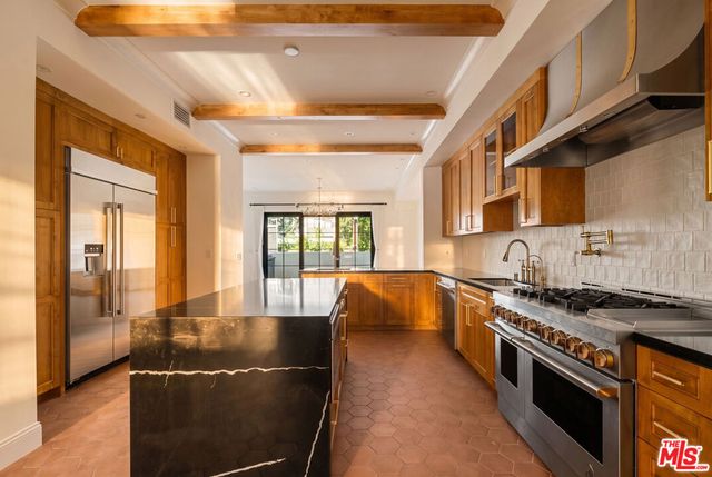 9061 Nemo Street B, West Hollywood, CA 90069