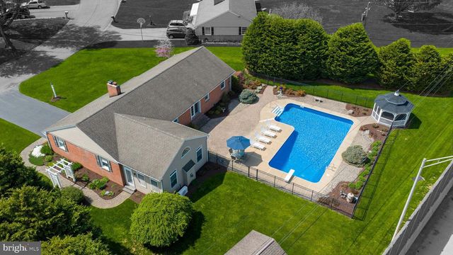 1973 DREXEL AVE, Lancaster, PA 17602