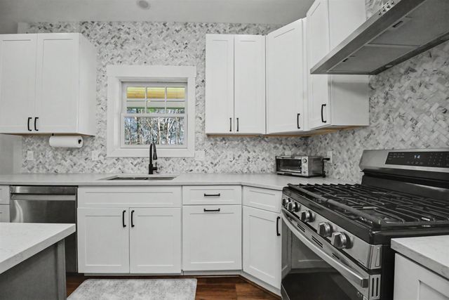 241 Maple Basin Lane, Jericho, VT 05465