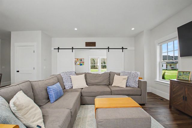 241 Maple Basin Lane, Jericho, VT 05465