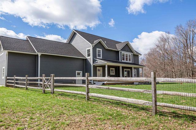 241 Maple Basin Lane, Jericho, VT 05465