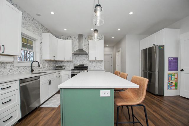241 Maple Basin Lane, Jericho, VT 05465