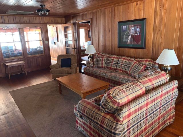 2202 S Ocean Blvd., North Myrtle Beach, SC 29582