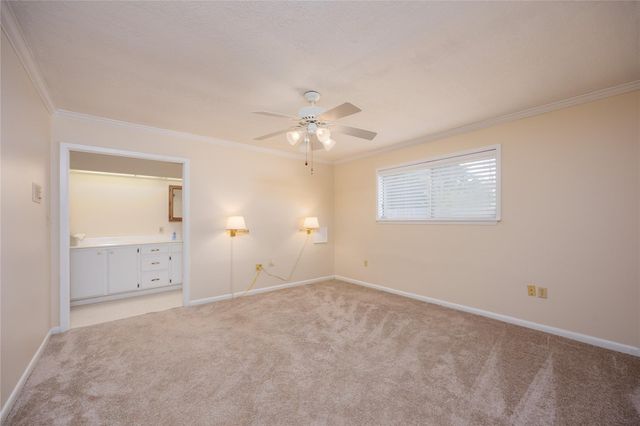 5821 Russell Lane Lane, Baytown, TX 77521