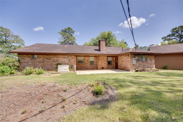 5821 Russell Lane Lane, Baytown, TX 77521