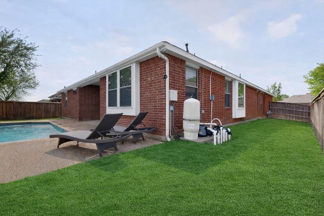 210 Anns Way, Forney, TX 75126