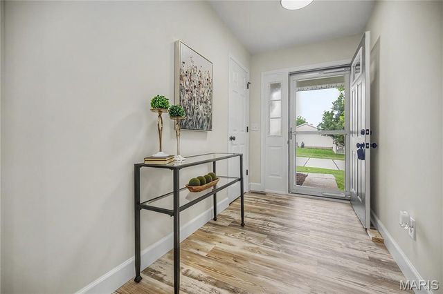 102 Rockaway Drive, O'fallon, MO 63368