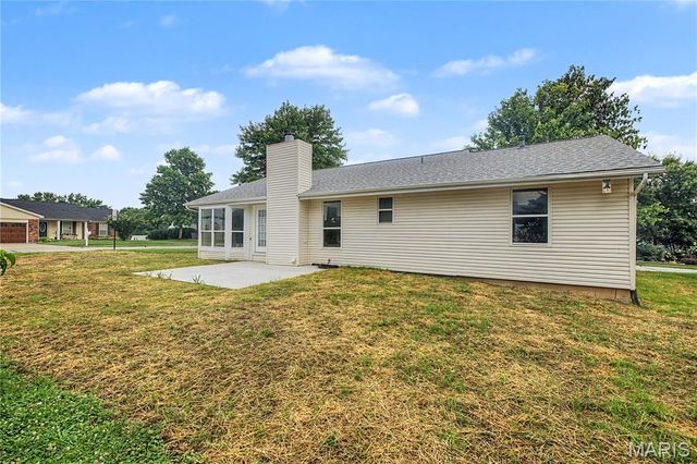 102 Rockaway Drive, O'fallon, MO 63368