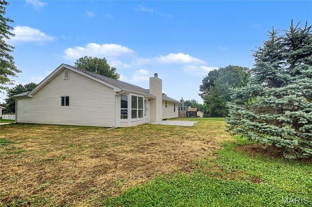 102 Rockaway Drive, O'fallon, MO 63368