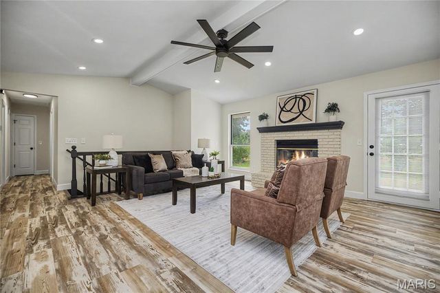 102 Rockaway Drive, O'fallon, MO 63368