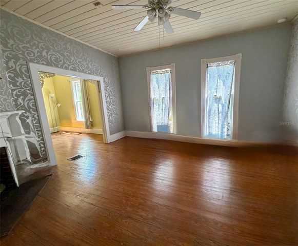 117 S BROOKSVILLE AVENUE, Brooksville, FL 34601