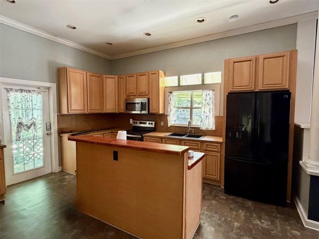 117 S BROOKSVILLE AVENUE, Brooksville, FL 34601