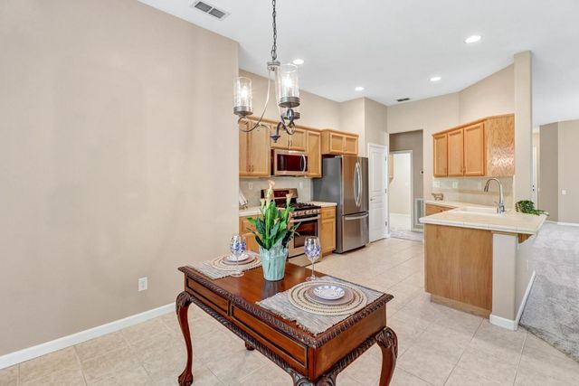 3783 Coldwater Dr, Rocklin, CA 95765