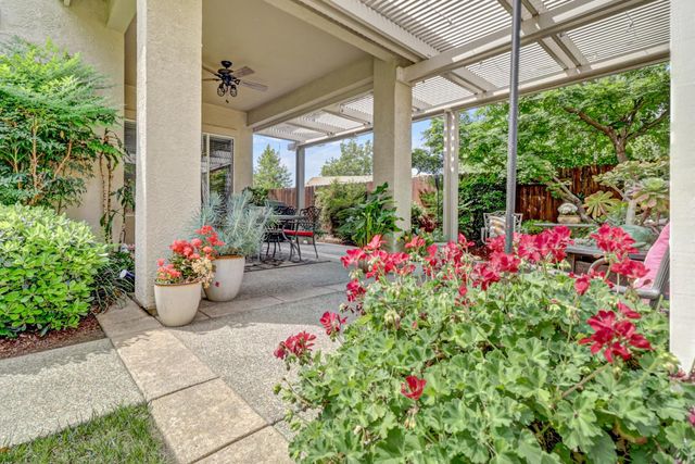 3783 Coldwater Dr, Rocklin, CA 95765