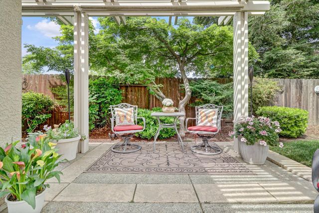 3783 Coldwater Dr, Rocklin, CA 95765