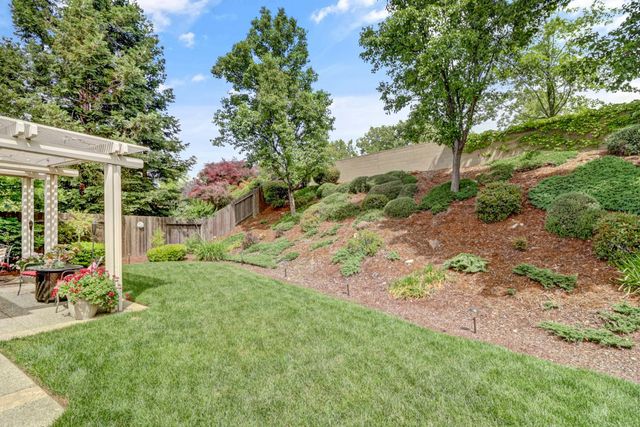 3783 Coldwater Dr, Rocklin, CA 95765