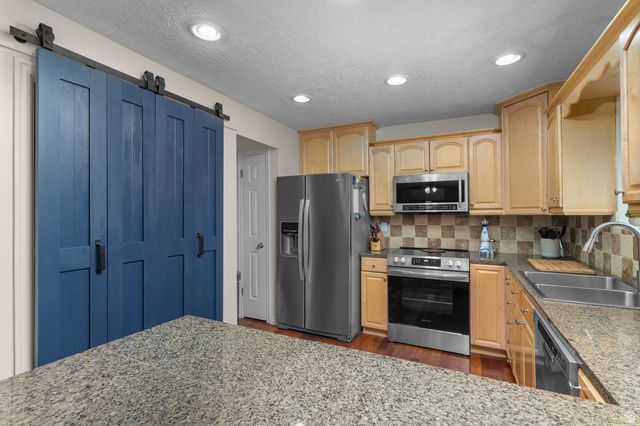 2428 W VAN ST, West Jordan, UT 84088