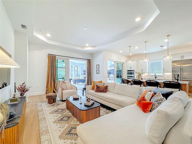 16306 ISOLA PL, Lakewood Ranch, FL 34211