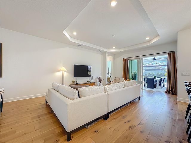 16306 ISOLA PL, Lakewood Ranch, FL 34211