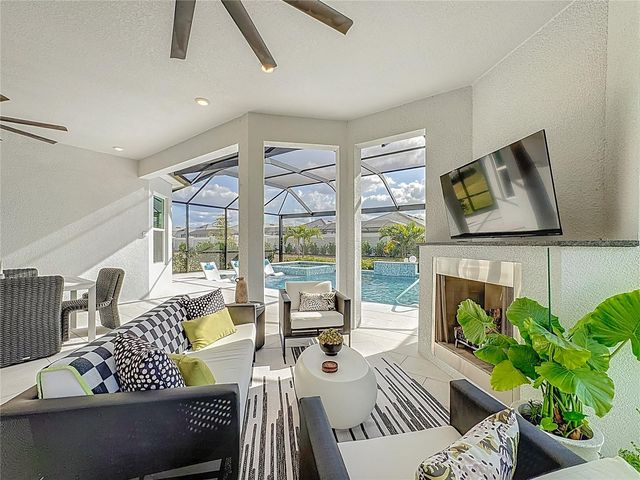 16306 ISOLA PL, Lakewood Ranch, FL 34211