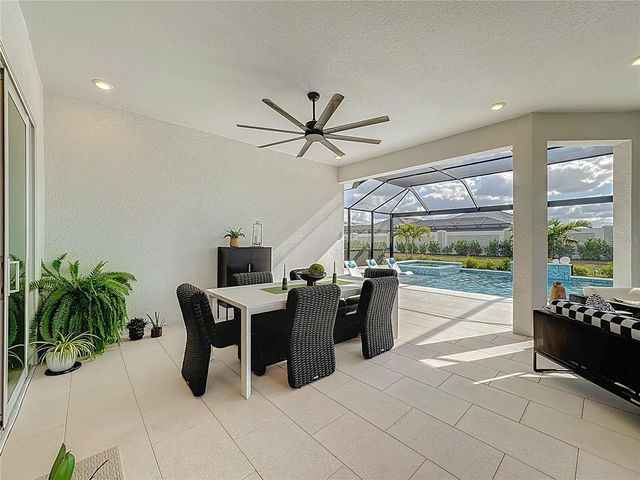 16306 ISOLA PL, Lakewood Ranch, FL 34211