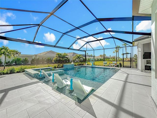 16306 ISOLA PL, Lakewood Ranch, FL 34211