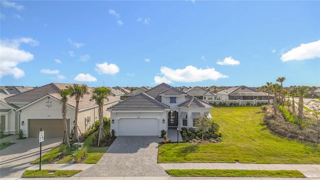 16306 ISOLA PL, Lakewood Ranch, FL 34211