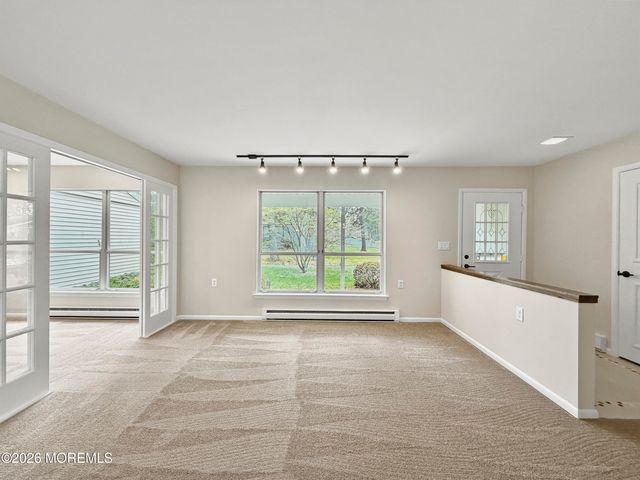 715A Wooton Court, Manchester, NJ 08759