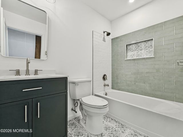 715A Wooton Court, Manchester, NJ 08759