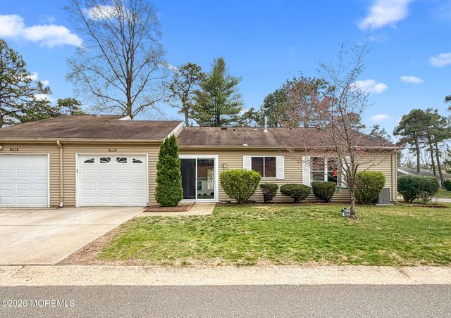 715A Wooton Court, Manchester, NJ 08759