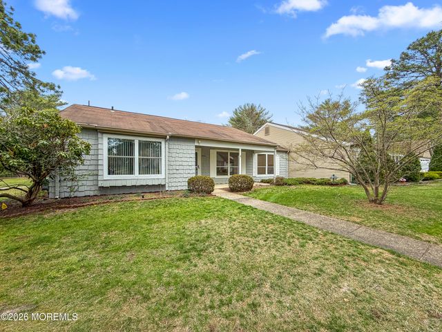 715A Wooton Court, Manchester, NJ 08759