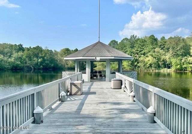 715A Wooton Court, Manchester, NJ 08759