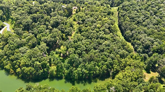 103 Ridgeline Trl, Dandridge, TN 37725