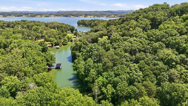 103 Ridgeline Trl, Dandridge, TN 37725