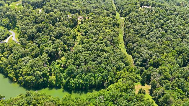 103 Ridgeline Trl, Dandridge, TN 37725