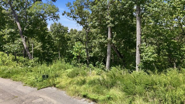 103 Ridgeline Trl, Dandridge, TN 37725