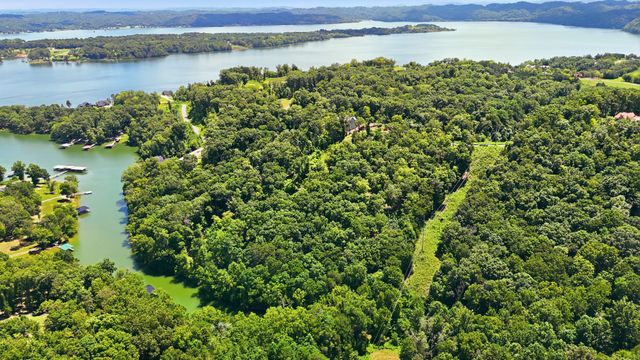 103 Ridgeline Trl, Dandridge, TN 37725