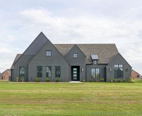 5503 E 175th Street S, Bixby, OK 74008