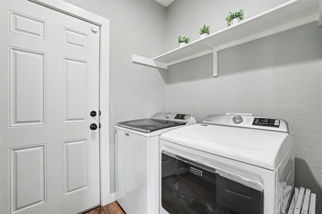 201 Christine LN, Liberty Hill, TX 78642