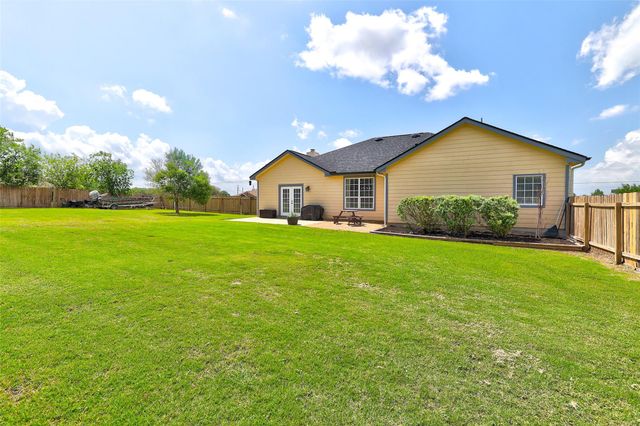 201 Christine LN, Liberty Hill, TX 78642
