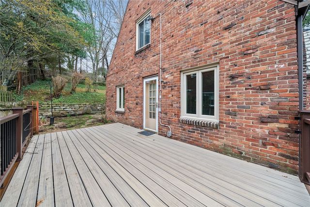 734 Shady Lane, Mt Lebanon, PA 15228