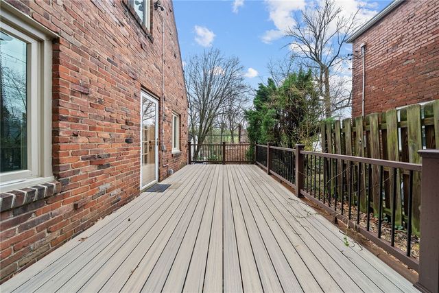 734 Shady Lane, Mt Lebanon, PA 15228