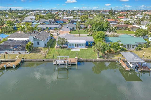 911 SILVER PALM WAY, Apollo Beach, FL 33572