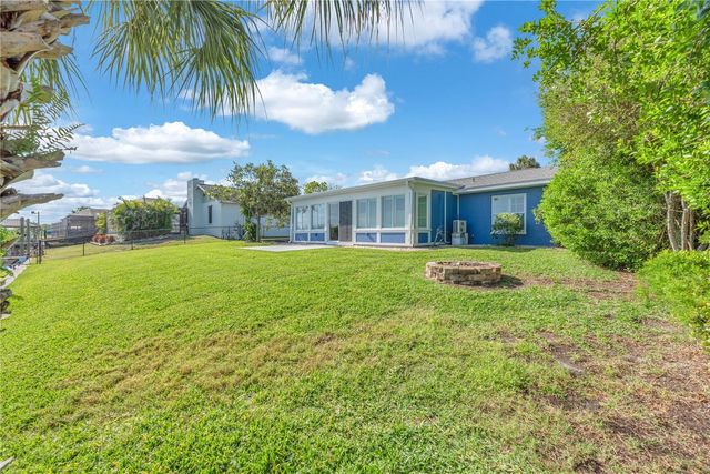 911 SILVER PALM WAY, Apollo Beach, FL 33572